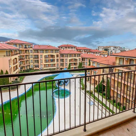 Апартхотел Apartcomplex Panorama Dreams Свети Влас