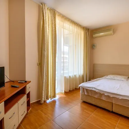 アパートホテル Apartcomplex Panorama Dreams *