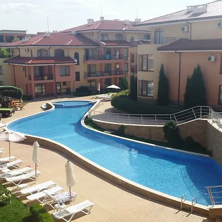 Апартхотел Apartcomplex Panorama Dreams Свети Влас