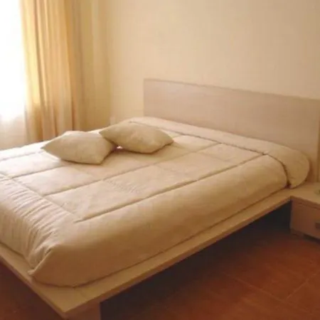 Apartcomplex Panorama Dreams アパートホテル *